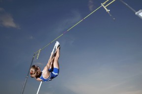 欧冠小组赛：曼城轮换11人仍轻取安特卫普 替补中场抢尽风头